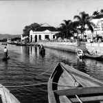 paranaguá —– Rio Itiberê, Rua da Praia em Paranaguá, ano de 1973