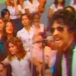 raul seixas no chacrinha 1973